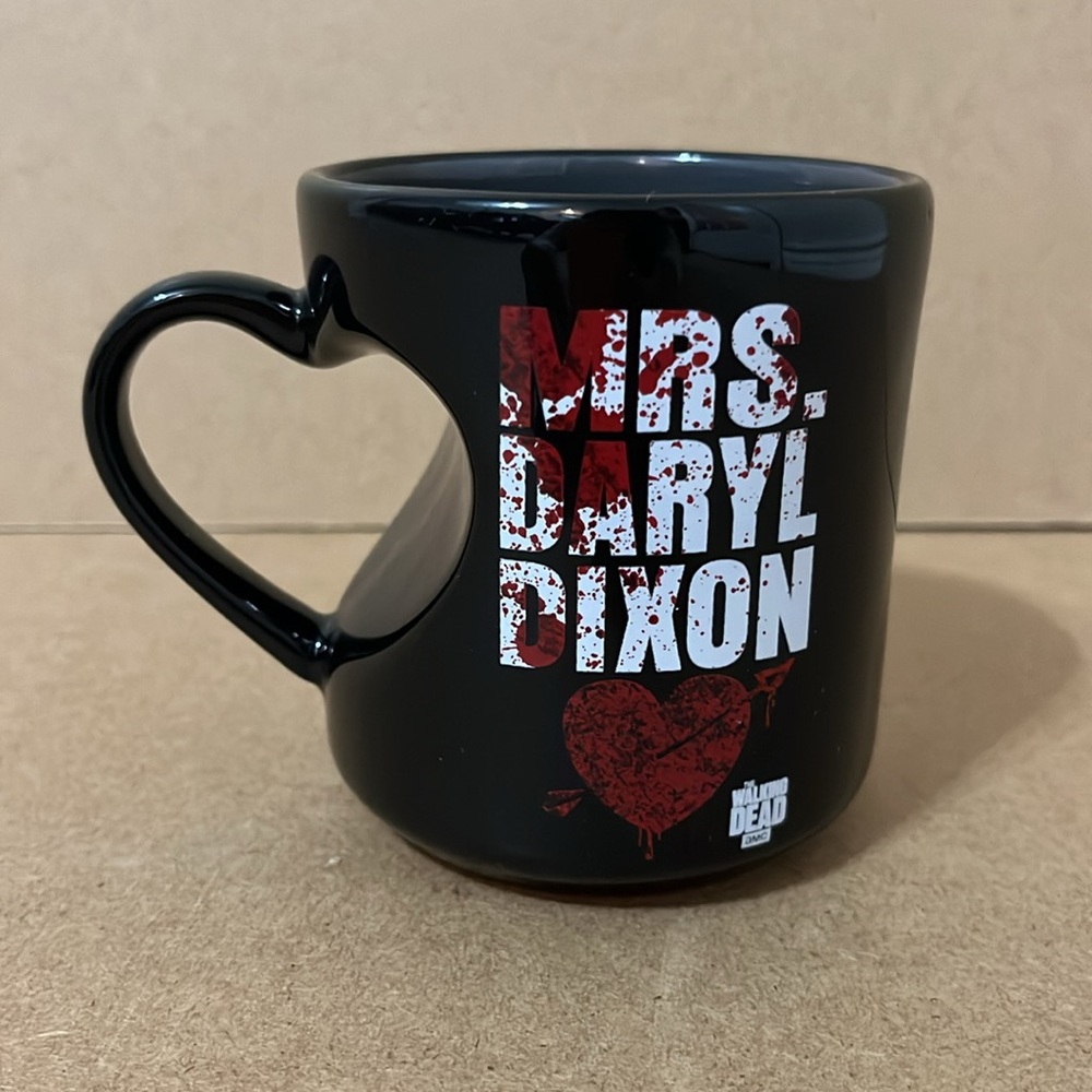 Heart Handle Mug - Picture 3 of 5
